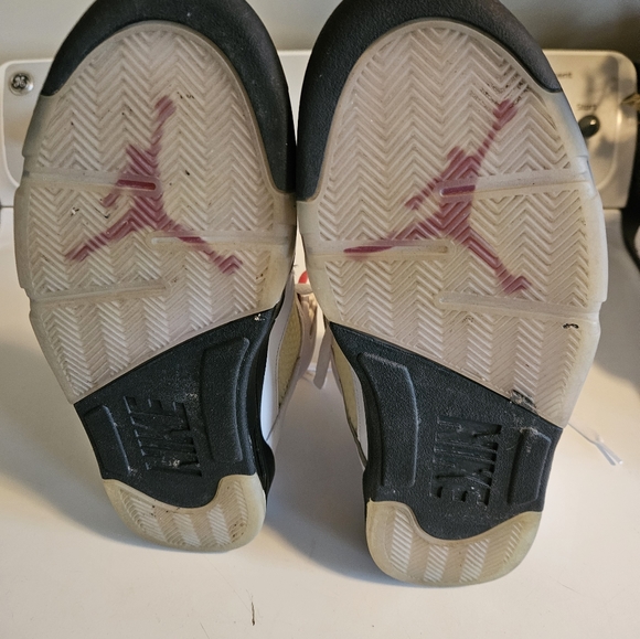AIR JORDANS , Da1911-102. - Picture 5 of 5